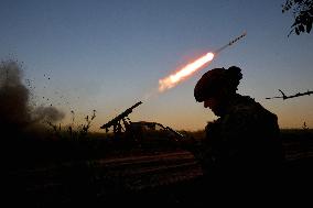 Artillery crew of Rifle Battalion special unit on a combat mission