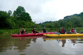 Rafting down Smotrych River in Khmelnytskyi region