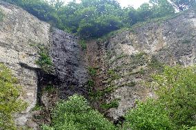 Rafting down Smotrych River in Khmelnytskyi region