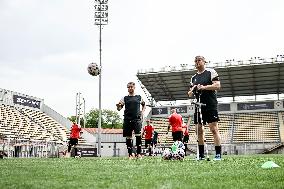 Open amp football training session held in Zaporizhzhia