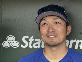 Baseball: Cubs outfielder Suzuki