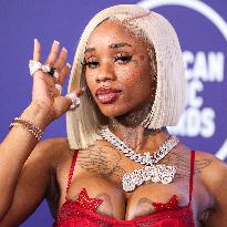 American Music Awards - Arrivals
