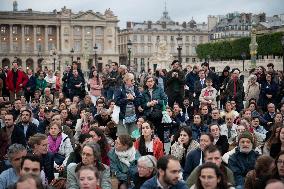 Catholics Protest Euthanasia Bill in Paris