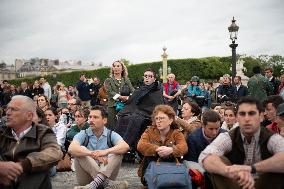 Catholics Protest Euthanasia Bill in Paris