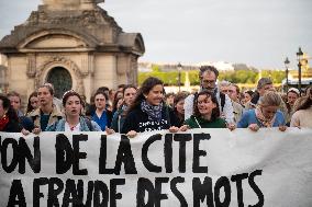 Catholics Protest Euthanasia Bill in Paris