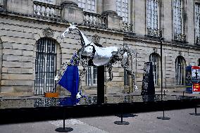 Mayor Jeanne Barseghian Inaugurates Zeus of Paris 2024 - Paris