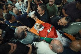 Funeral After an Israeli Raid - Nablus