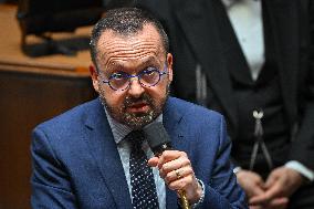 Questions to the government at the National Assembly in Paris FA