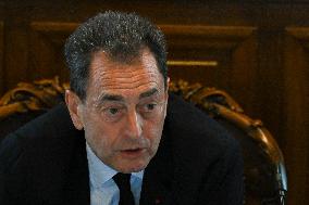 Caesar Files for Justice in Paris - FA