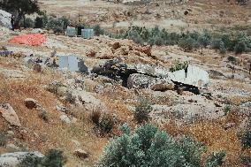 Demolishing Home and Barn in Hebron - West Bank