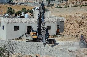 Demolishing Home and Barn in Hebron - West Bank