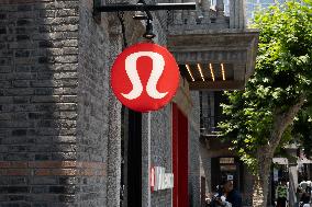 Lululemon