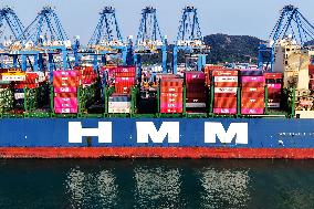 China Shandong Qingdao Port