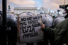 Retirees Protest Clashes With Police Outside National Congress - Buenos Aires