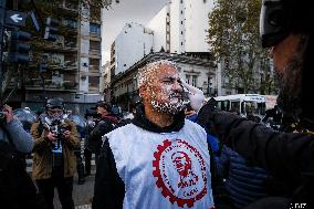 Retirees Protest Clashes With Police Outside National Congress - Buenos Aires