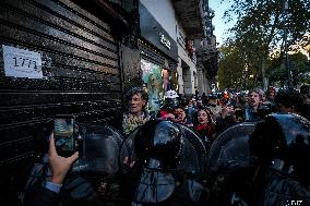 Retirees Protest Clashes With Police Outside National Congress - Buenos Aires
