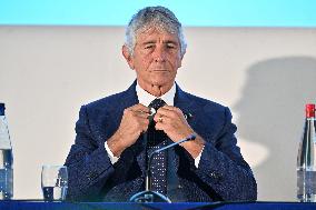 Presentation Of 38th Edition Of Louis Vuitton And America's Cup Trophies - Italy