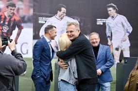 Three Ballons dOr won by Ukrainian footballers delivered to Lviv