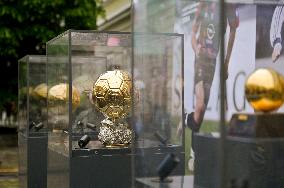 Three Ballons dOr won by Ukrainian footballers delivered to Lviv