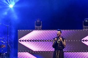 Billy Crawford Performs At The L Olympia - Paris