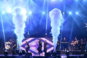 Billy Crawford Performs At The L Olympia - Paris