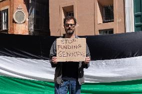 Roman Garrison at Montecitorio A Presence in Palestine - Rome