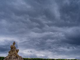 Illustration - Cloudy Weather in Paris