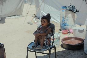 Gaza Displacement Crisis Worsens