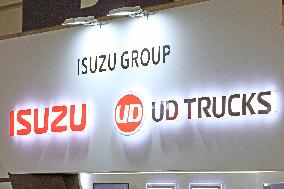 Isuzu Group signage and logo