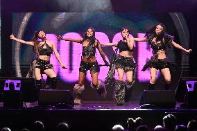 Starseed Z Performs At The Olympia - Paris