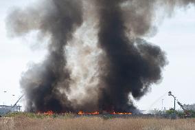 Scrapyard Fire Forces Evacuation in Almassora - Spain
