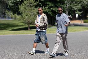 France Players arrives for Training - Clairefontaine-en-Yvelines