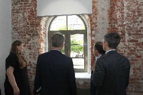 French Ambassador Gael Veyssiere visits language center in Dnipro