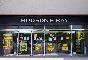 Hudson's Bay Closes All Stores - Canada