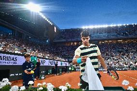2025 French Open - Carlos Alcaraz v Damir Dzumhur  Day 6