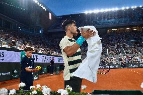 2025 French Open - Carlos Alcaraz v Damir Dzumhur  Day 6