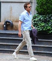 Ryan Reynolds out - NYC