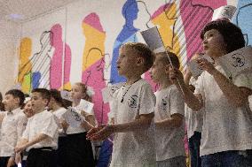 Last day in the underground school of High school graduates - Kharkiv