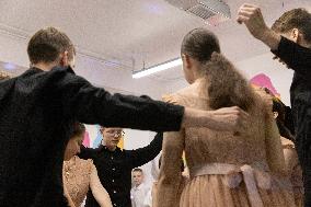 Last day in the underground school of High school graduates - Kharkiv