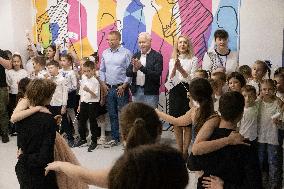 Last day in the underground school of High school graduates - Kharkiv