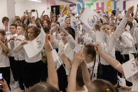 Last day in the underground school of High school graduates - Kharkiv