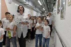Last day in the underground school of High school graduates - Kharkiv