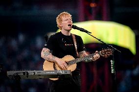 Ed Sheeran Performs in Madrid - Spain
