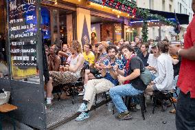 Atmosphere in paris bars during the PSG - Inter Milan match - Paris AJ