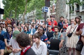 Atmosphere in paris bars during the PSG - Inter Milan match - Paris AJ