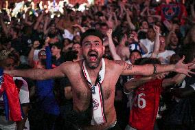 Champions League PSG vs Inter Milan in Paris - FA