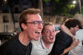 Atmosphere in paris bars after the PSG - Inter Milan match - Paris AJ
