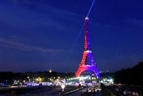Eiffel Tower in the colors of Paris Saint-Germain - Paris