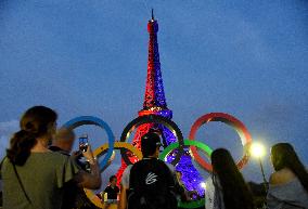 Eiffel Tower in the colors of Paris Saint-Germain - Paris