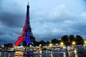 Eiffel Tower in the colors of Paris Saint-Germain - Paris